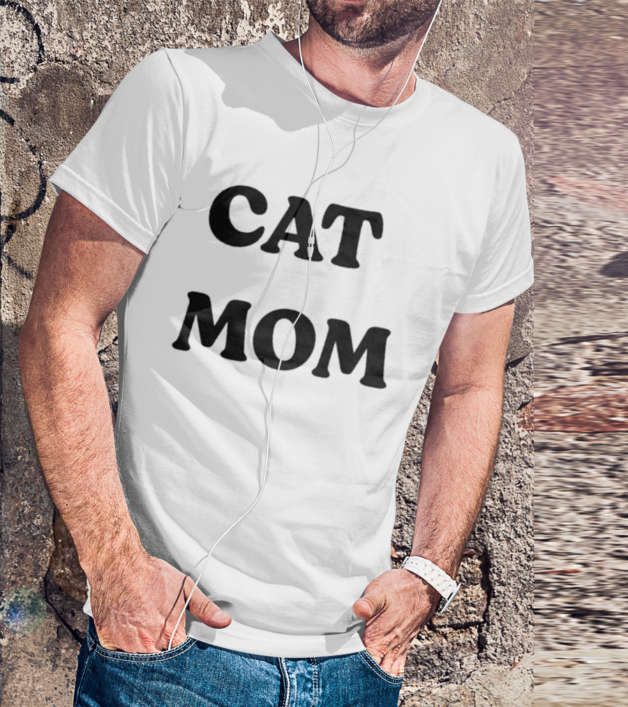 Cat Mom T-Shirt