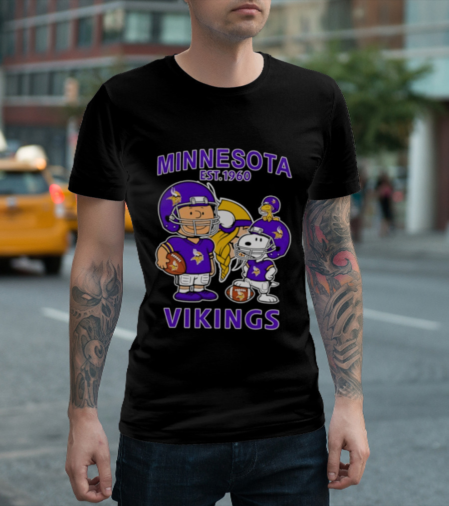 Minnesota Vikings Snoopy Charlie Brown Woodstock Est 1960 Football Team Fan Gear T-Shirt
