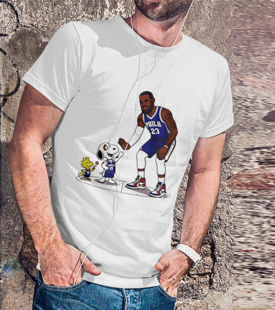 Snoopy Woodstock High Five LeBron James 23 Philadelphia 76ers Collaboration T-Shirt