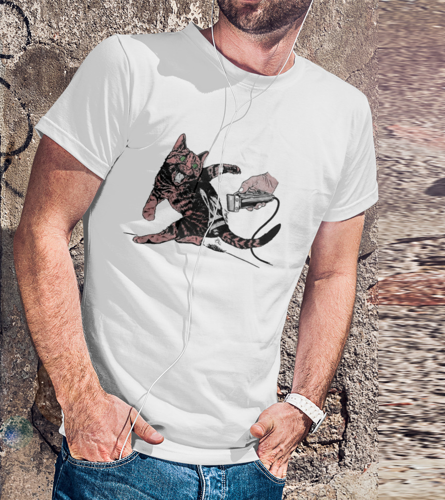 Shaving Cat Crazy Tabby Pet Grooming Clipper Reaction T-Shirt