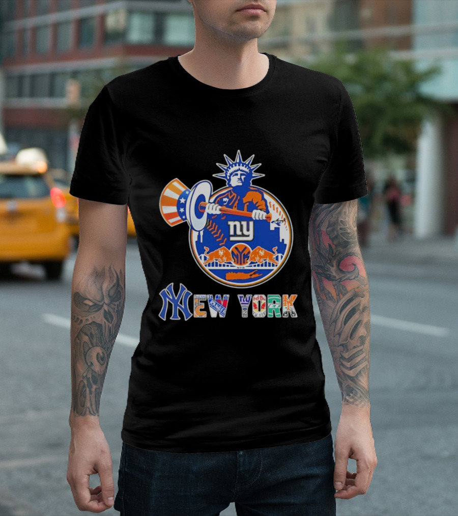 New York Liberty Skyline Sports Teams Knicks Mets Yankees T-Shirt