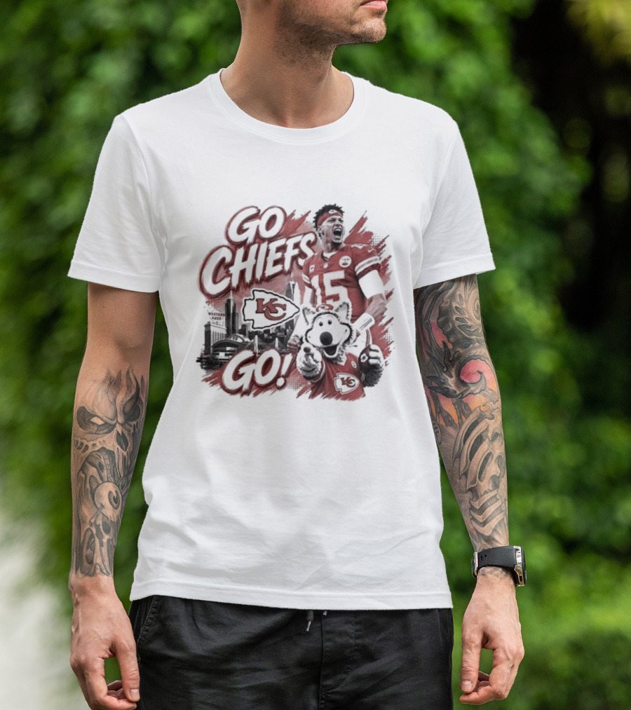 Go Chiefs Go Patrick Mahomes KC Wolf Kansas City Chiefs T-Shirt