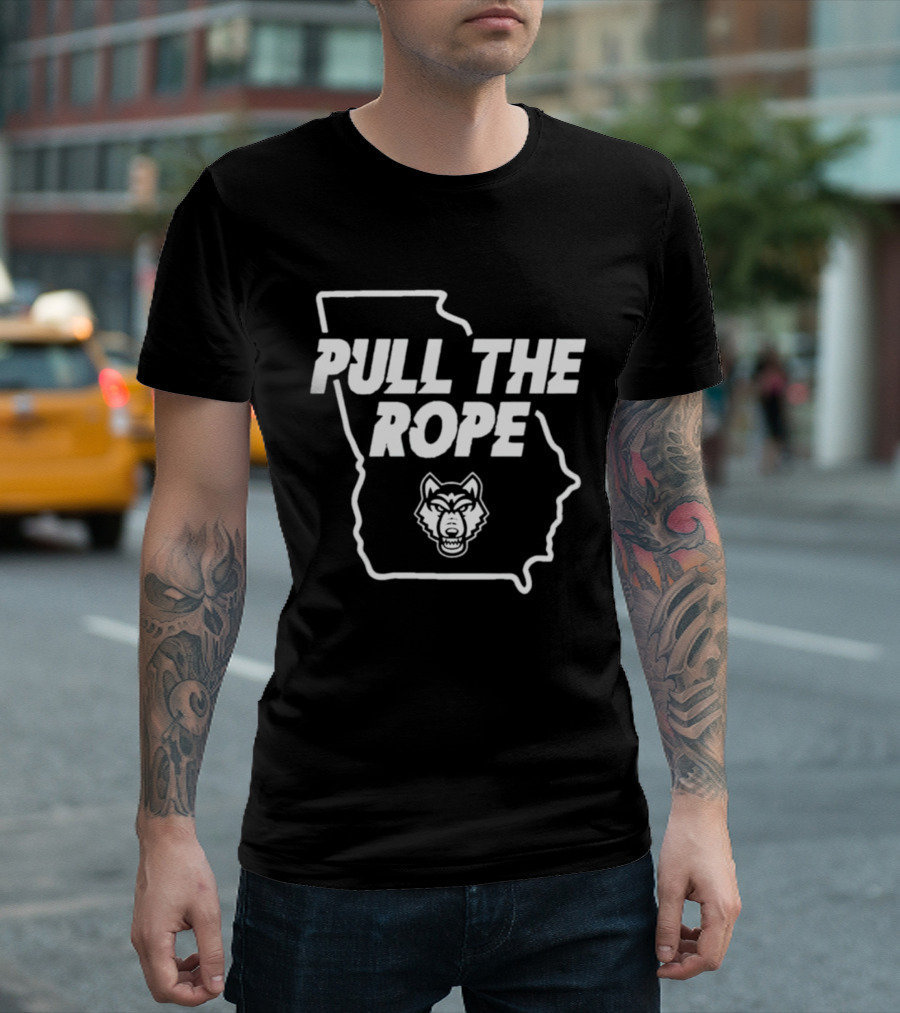 Pull The Rope Georgia Wolf Head Football T-Shirt