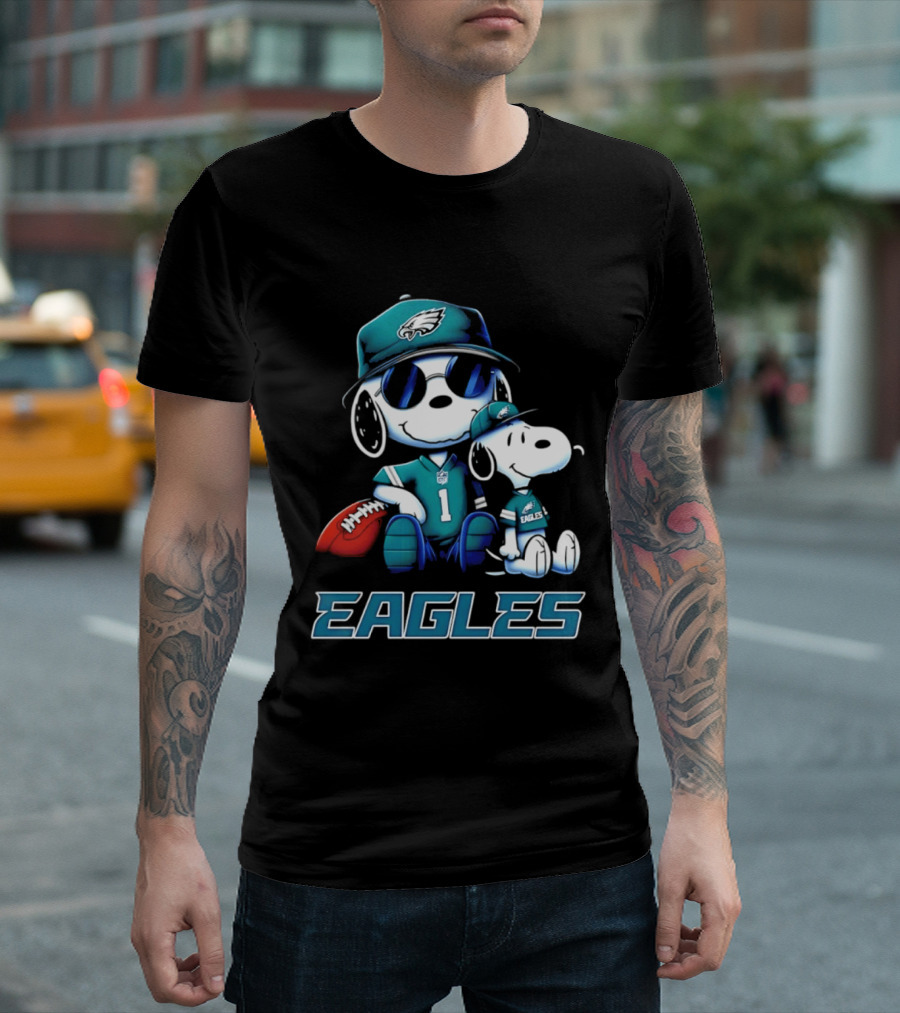 Snoopy Eagles Philadelphia Football 2026 T-Shirt