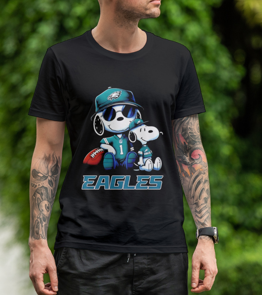 Snoopy Eagles Philadelphia Football 2026 T-Shirt