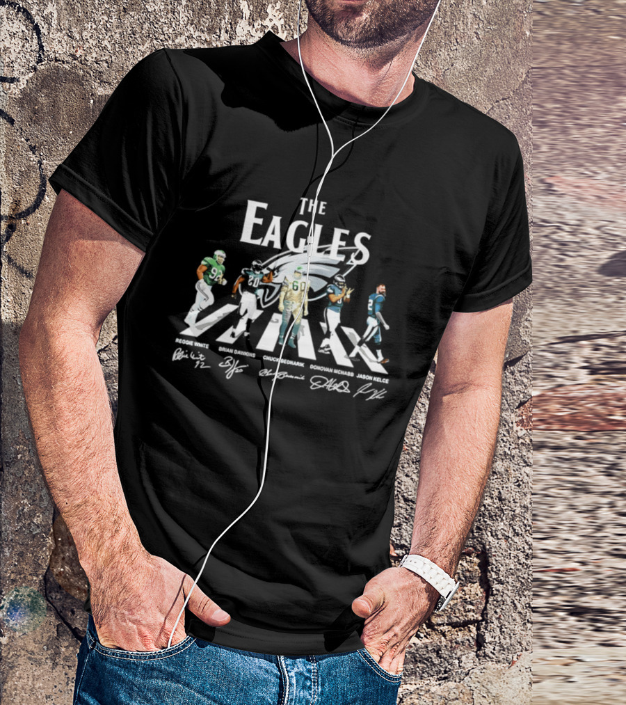 The Eagles Reggie White Brian Dawkins Chuck Bednarik Donovan McNabb Jason Kelce Philadelphia Eagles Signatures Abbey Road Crosswalk T-Shirt