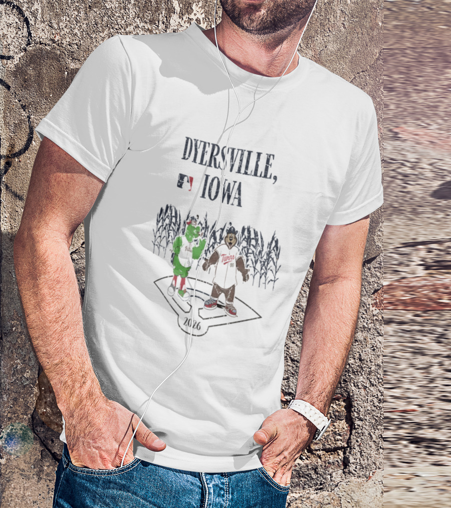 Dyersville Iowa 2026 MLB Philadelphia Phillies Vs Minnesota Twins Phillie Phanatic T.C. Bear Field Of Dreams T-Shirt