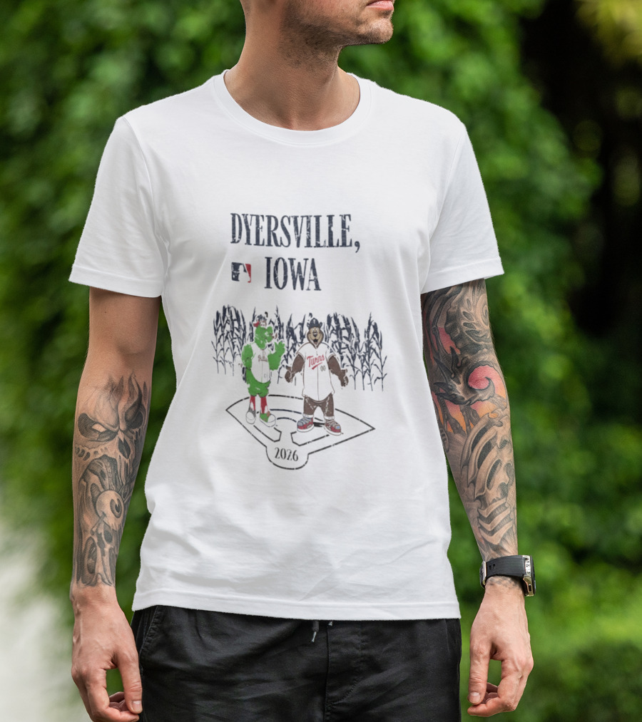 Dyersville Iowa 2026 MLB Philadelphia Phillies Vs Minnesota Twins Phillie Phanatic T.C. Bear Field Of Dreams T-Shirt