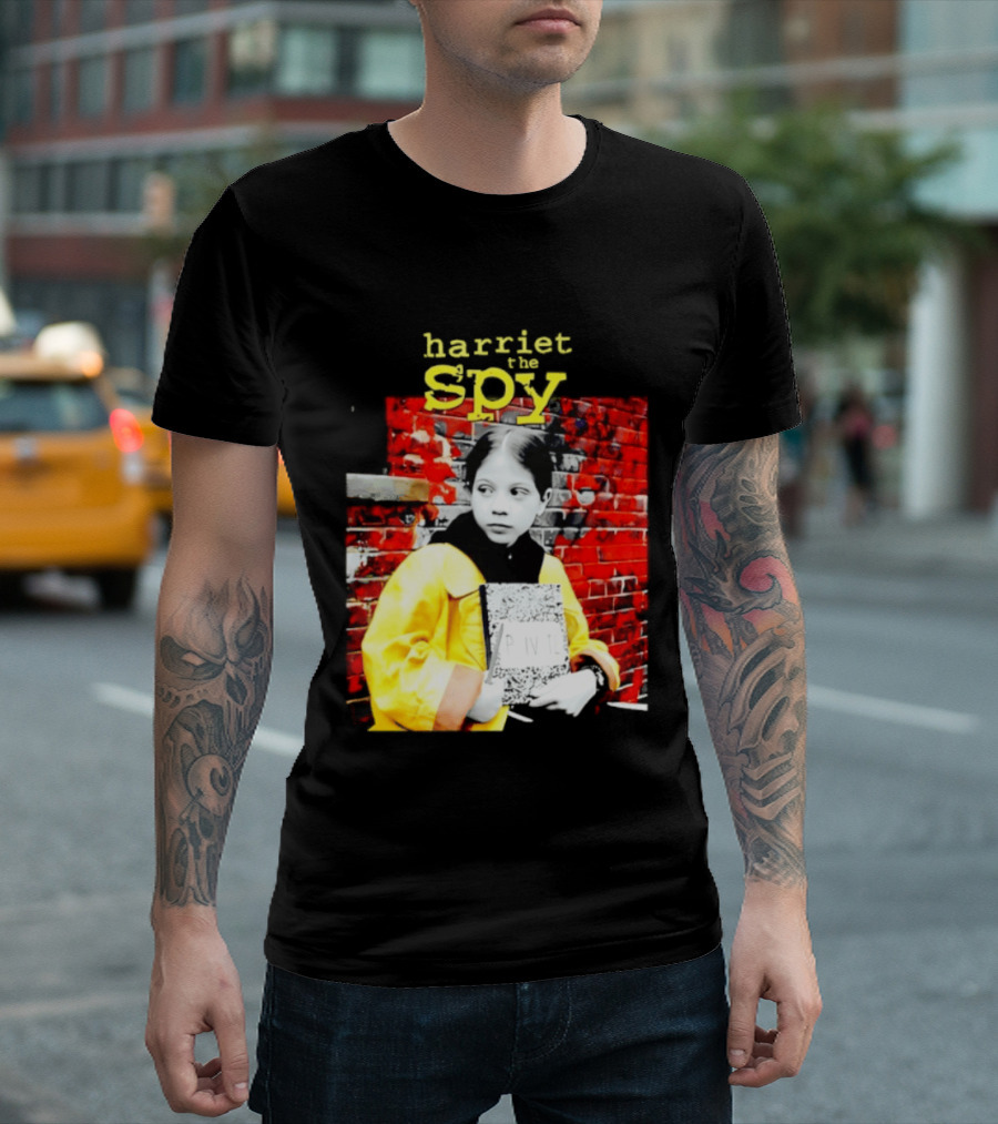 Harriet The Spy Michelle Trachtenberg Classic Yellow Raincoat Notepad T-Shirt
