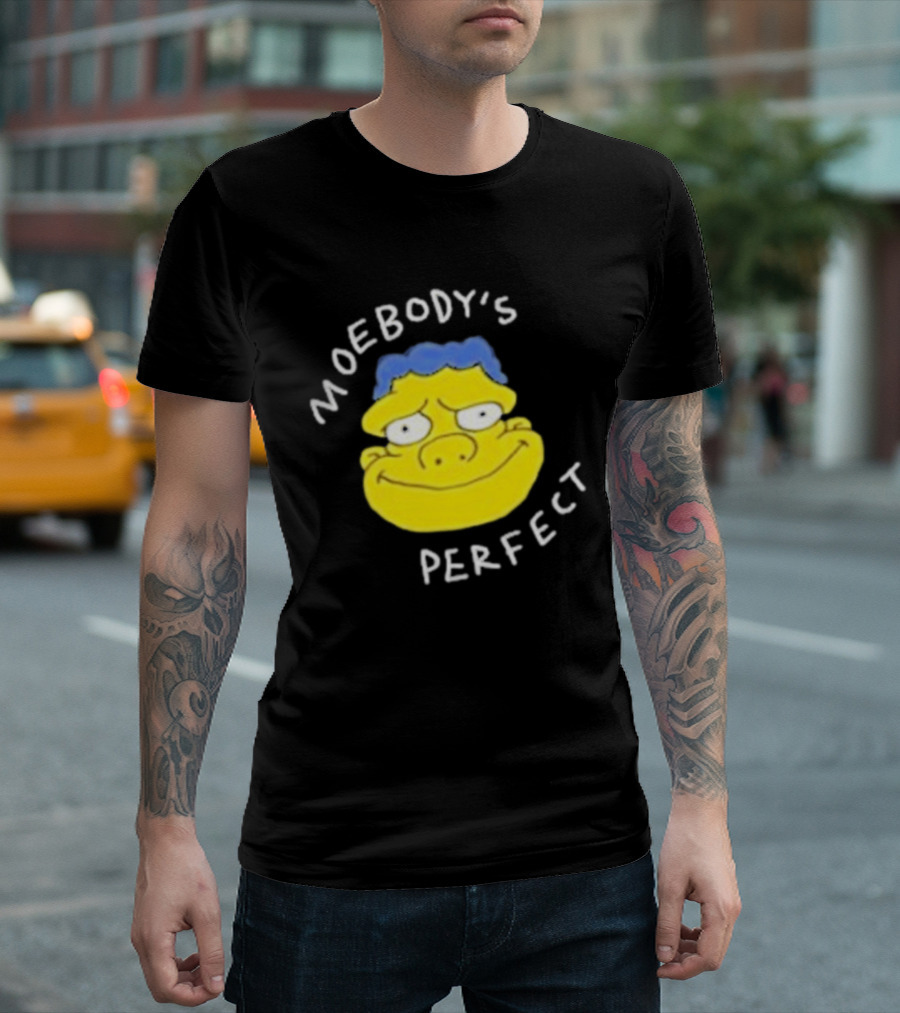 Moebody's Perfect Yellow Cartoon Face With Blue Hair Smirk T-Shirt