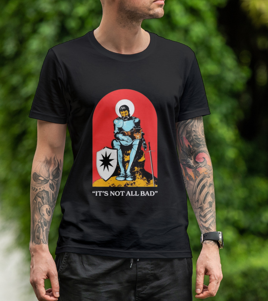 Knight With Armor And Cat Companion On Red T-Shirt