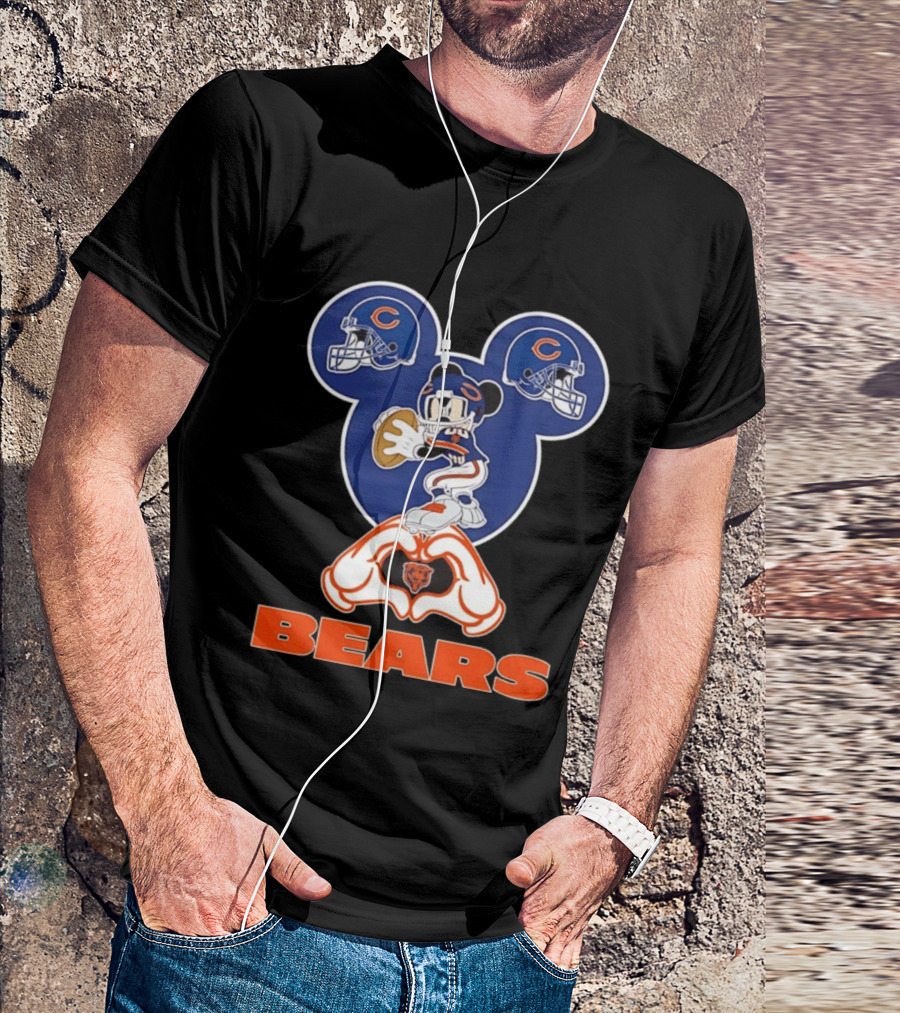 Mickey Mouse Chicago Bears Football Collaboration Bears T-Shirt