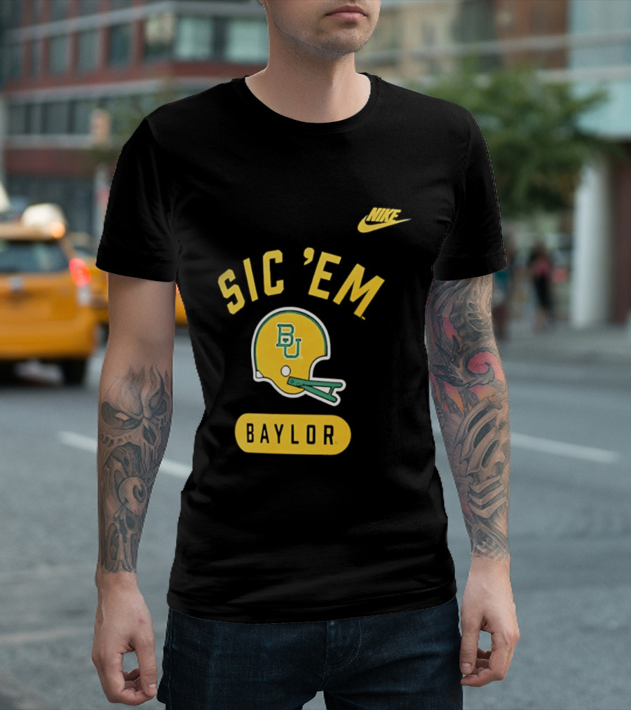 Nike Sic 'Em Baylor Football Helmet BU T-Shirt