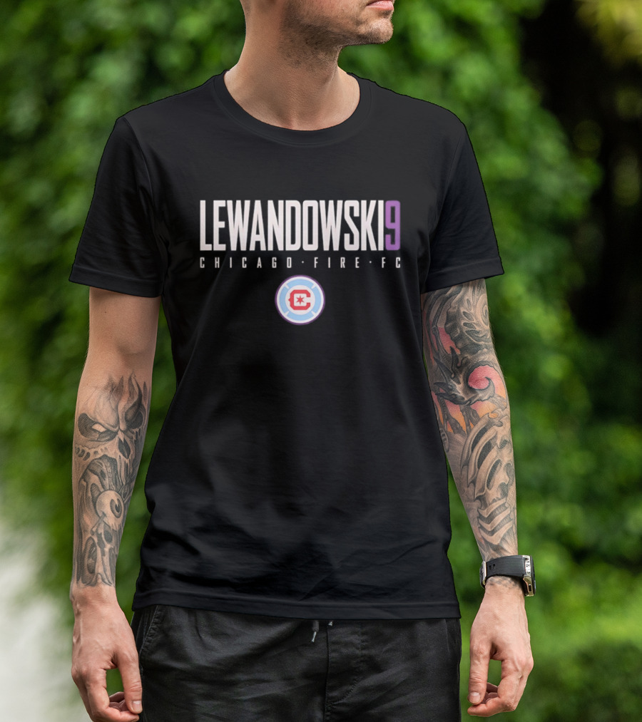 Lewandowski 9 Chicago Fire FC Official Merchandise T-Shirt