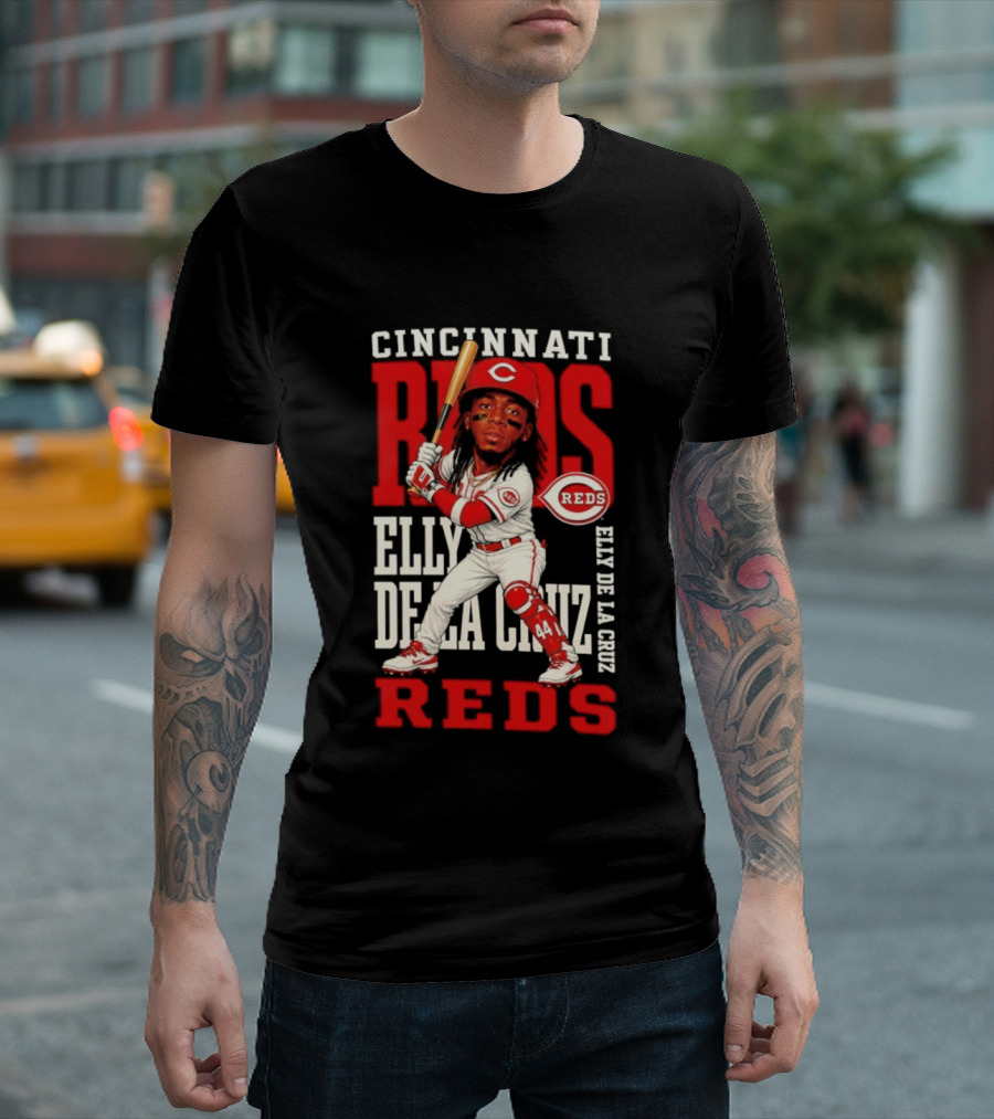 Cincinnati Reds Elly De La Cruz 2026 MLB Season Caricature T-Shirt