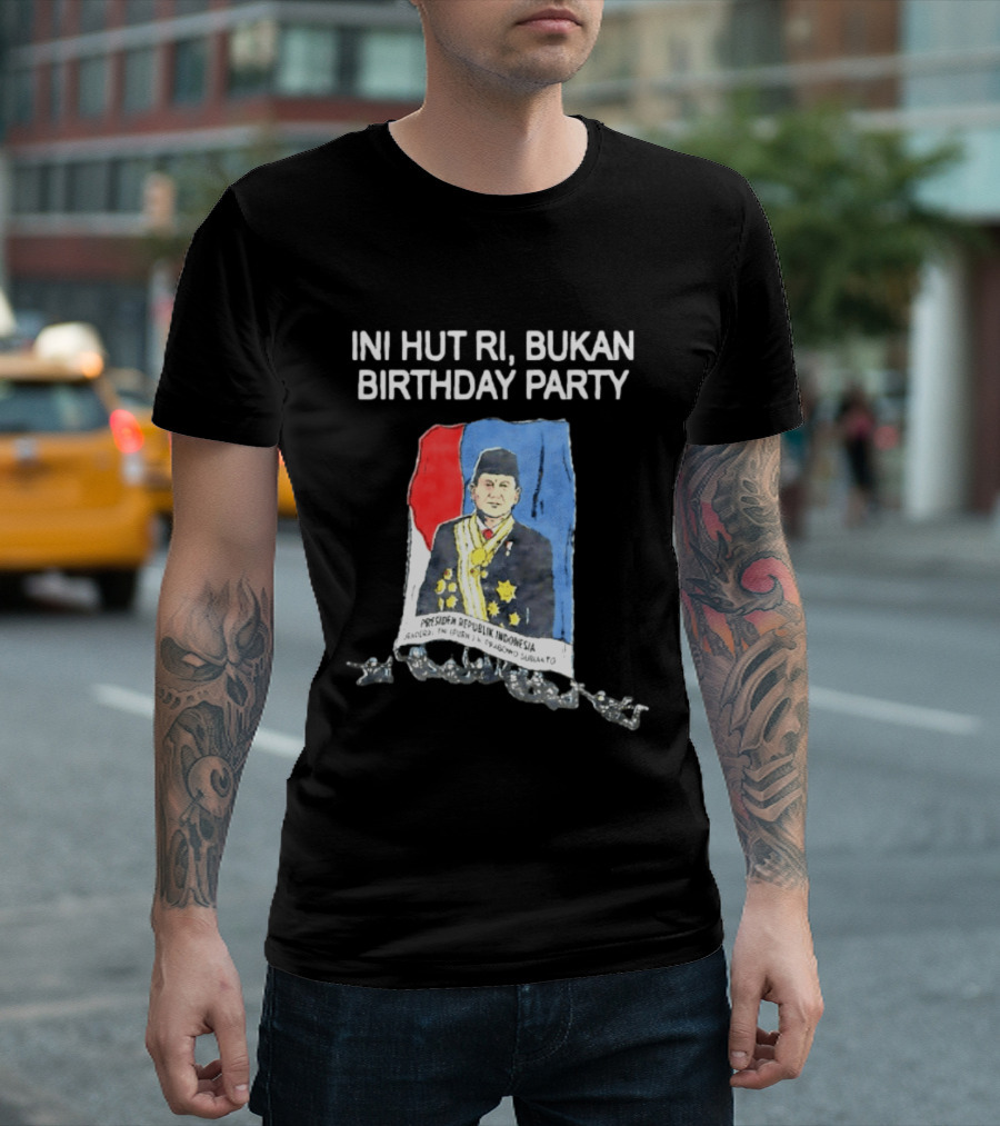 Ini HUT RI Bukan Birthday Party Presiden Republik Indonesia Prabowo Subianto T-Shirt