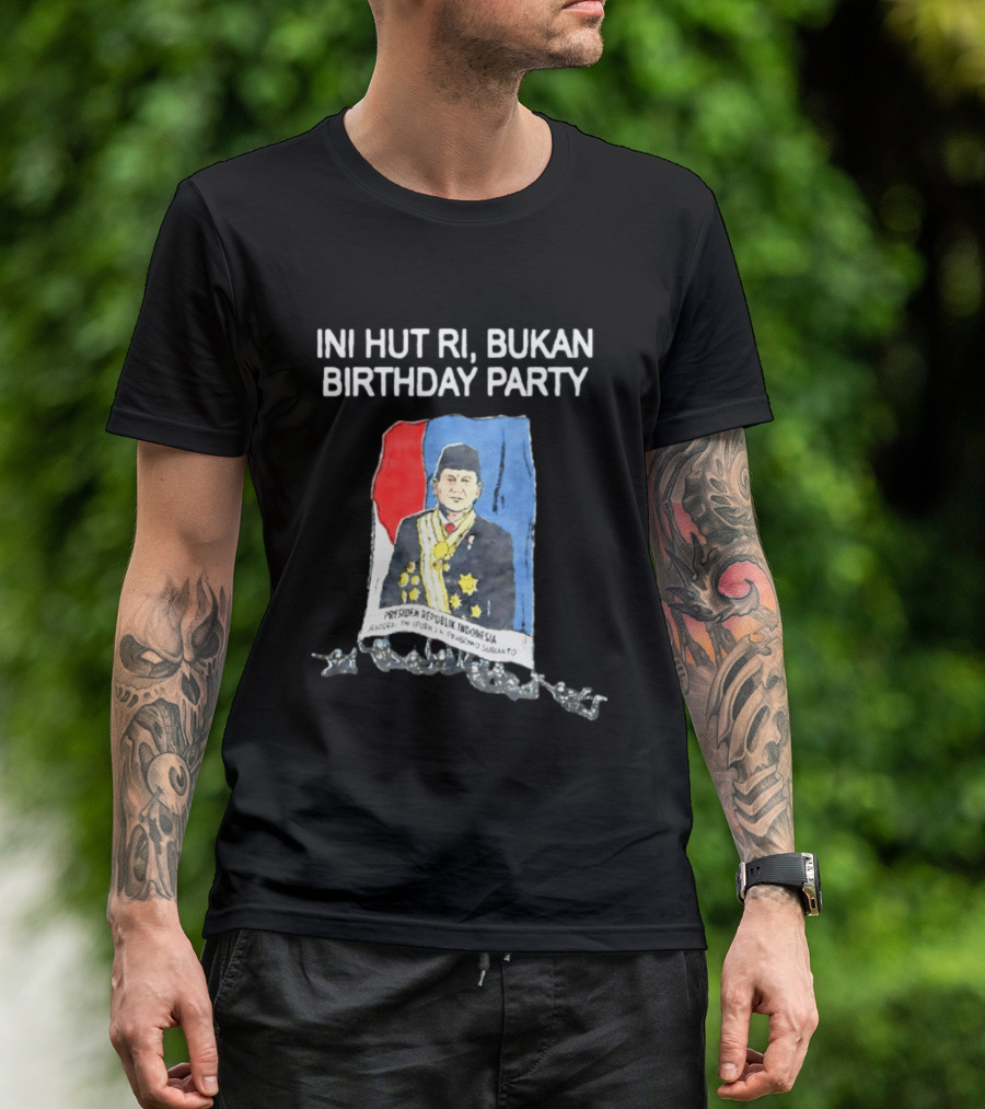 Ini HUT RI Bukan Birthday Party Presiden Republik Indonesia Prabowo Subianto T-Shirt