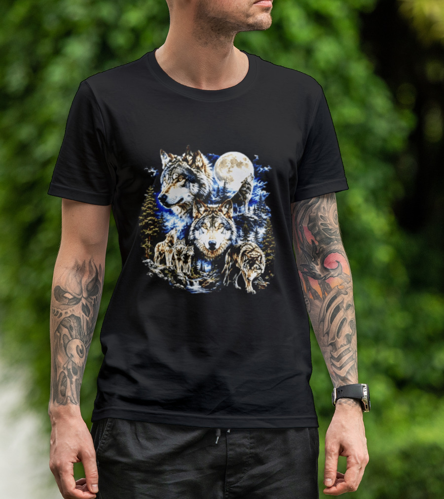 MS Studio Wolf Pack Full Moon Forest Wilderness Nature T-Shirt