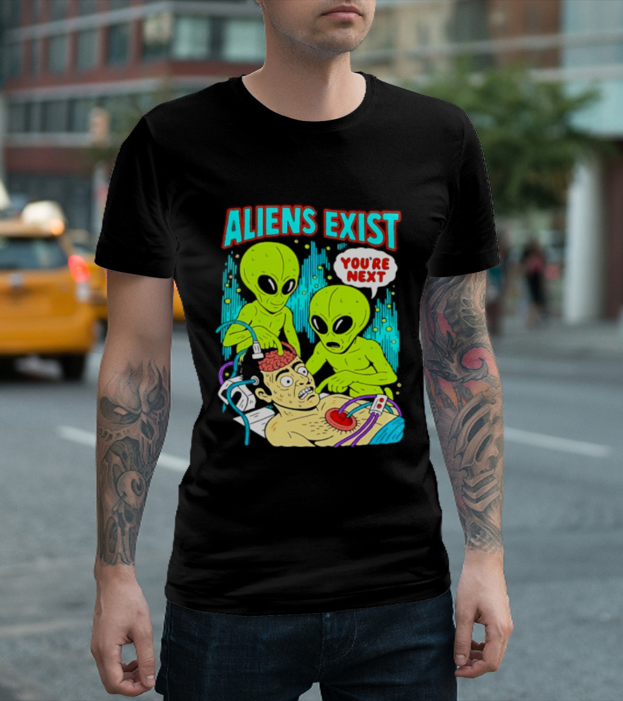 Aliens Exist You Are Next Green Alien Abduction Teen Hearts T-Shirt