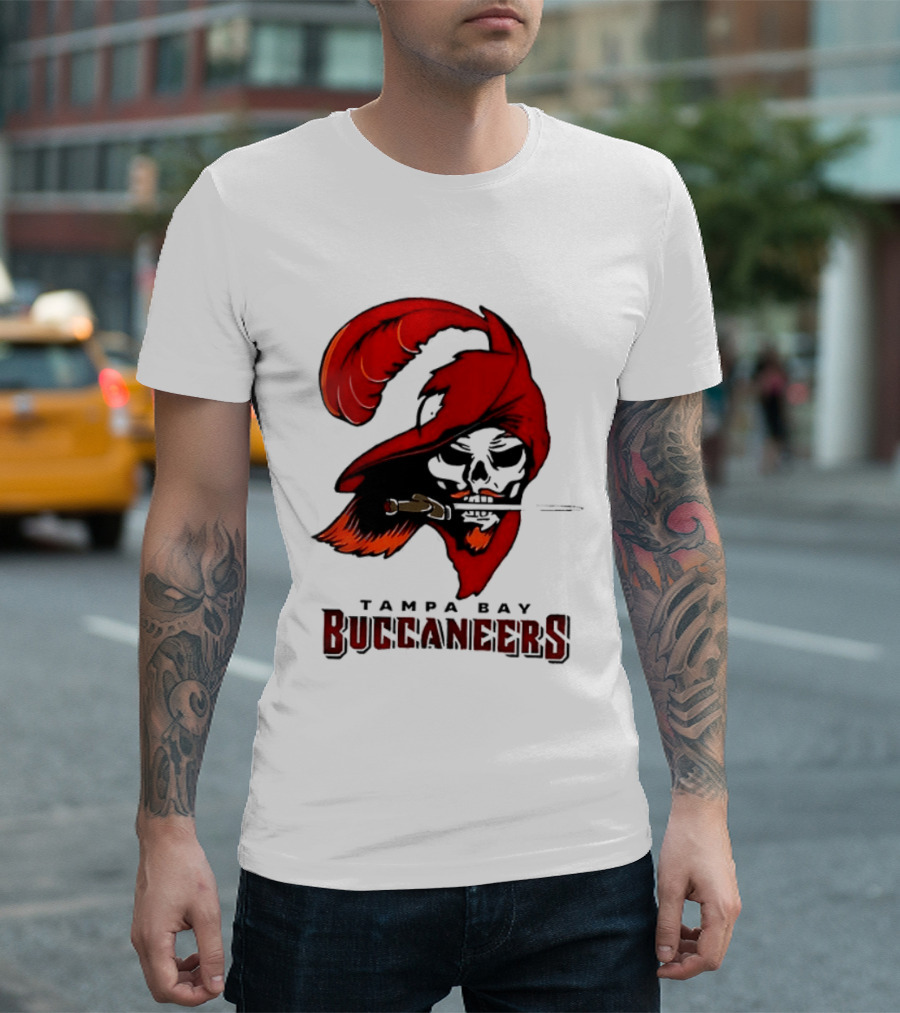 Rueben Bain Jr Tampa Bay Buccaneers 2026 Fire The Cannons Football Skeleton Pirate Flag T-Shirt