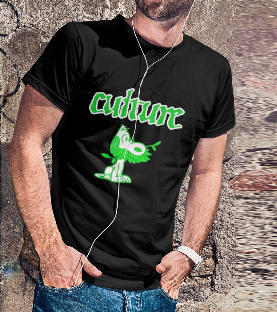 Culture Snoopy Peanuts Dog Leaf Crown T-Shirt