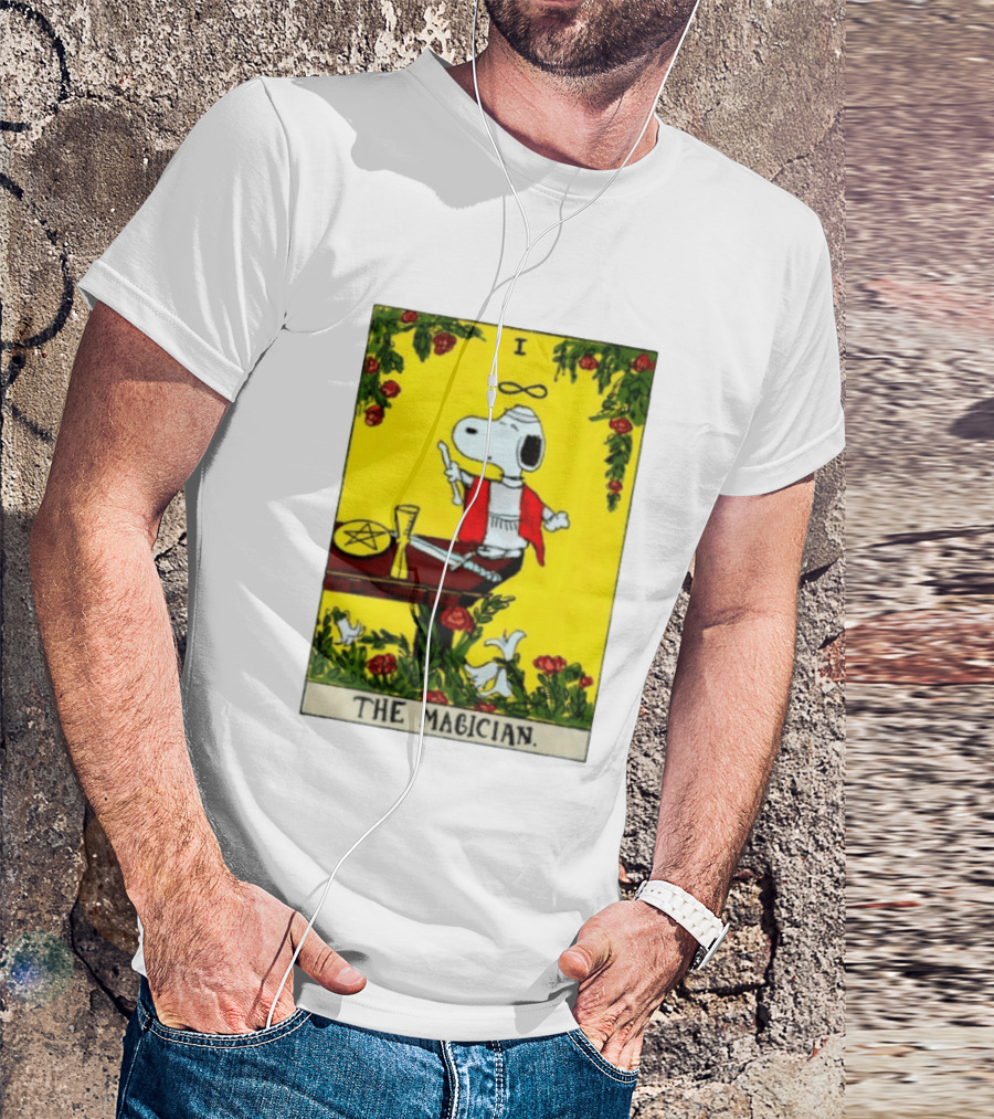Snoopy Peanuts The Magician Tarot Card T-Shirt