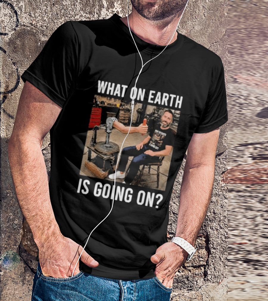 What On Earth Is Going On Funny Thumbs Up Robot Arm T-Shirt