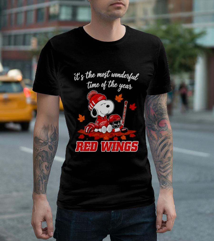 It's The Most Wonderful Time Of The Year Detroit Red Wings Snoopy Halloween 2026 T-Shirt