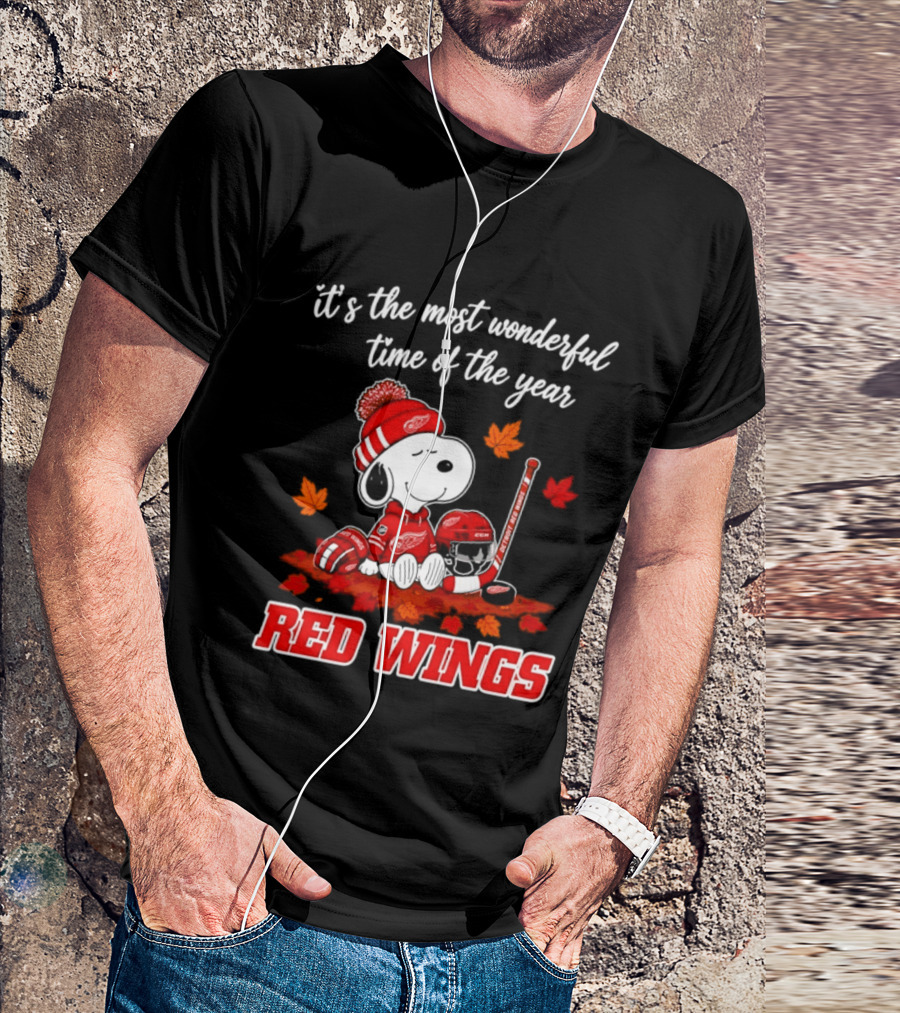 It's The Most Wonderful Time Of The Year Detroit Red Wings Snoopy Halloween 2026 T-Shirt