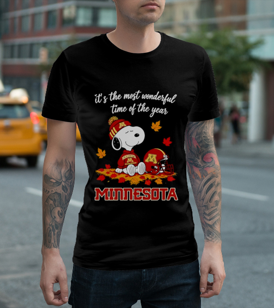 Minnesota Golden Gophers Snoopy Fall Autumn Leaves It's The Most Wonderful Time Of The Year T-Shirt