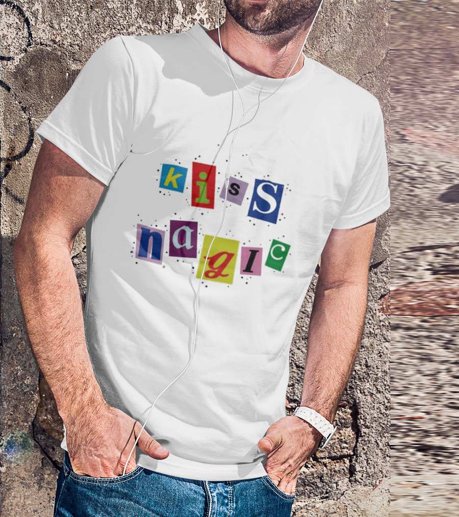 Maisie Williams Kiss Magic Typography Collage T-Shirt