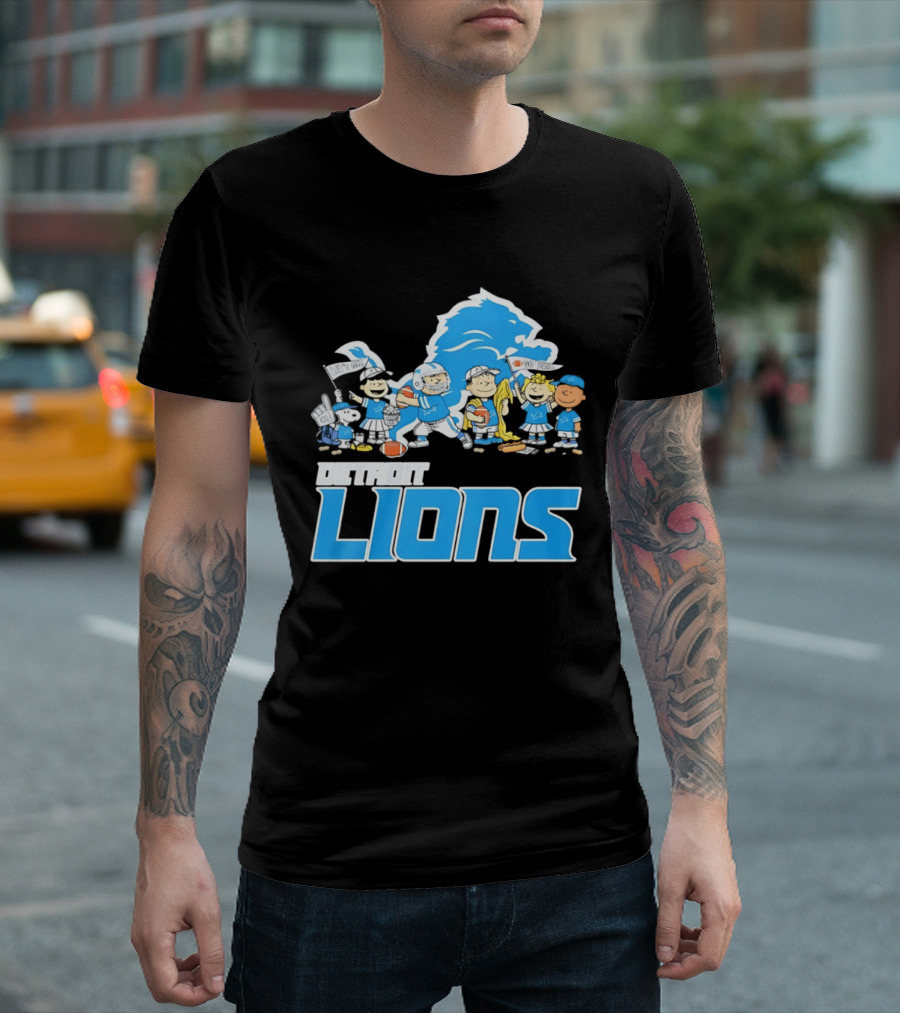 Peanuts Characters With Detroit Lions Team Collaboration T-Shirt