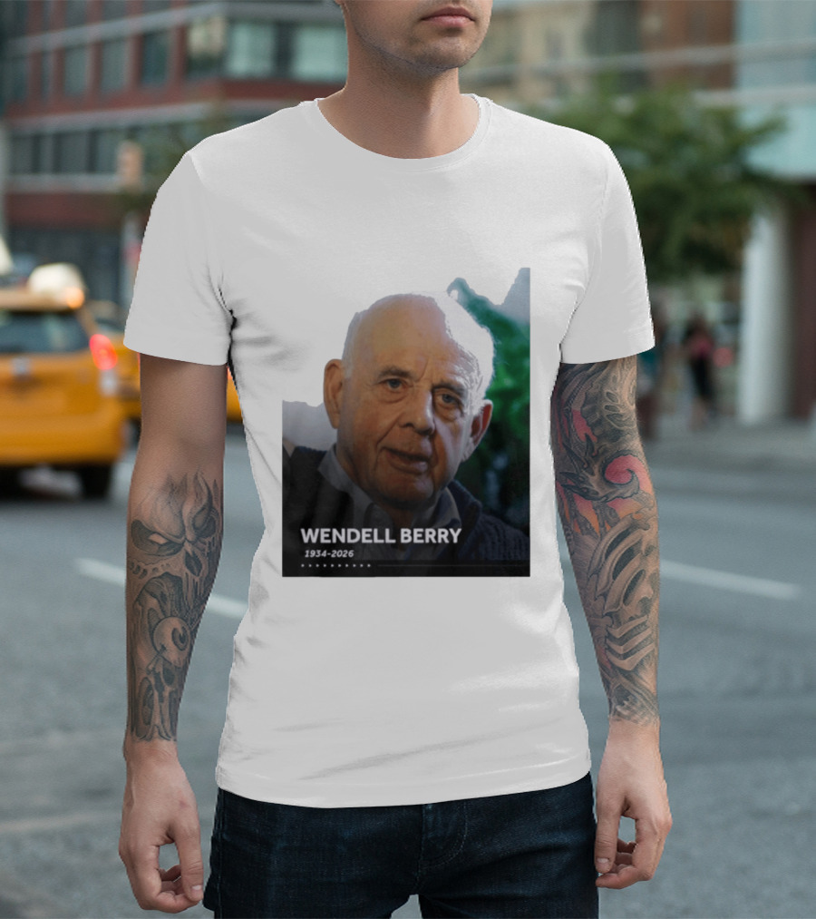 Wendell Berry 1934 2026 Commemorative T-Shirt