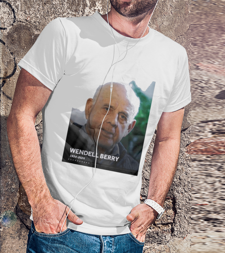 Wendell Berry 1934 2026 Commemorative T-Shirt
