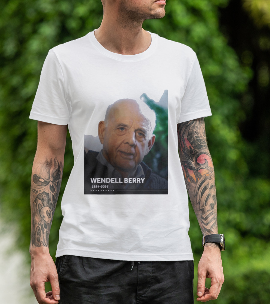 Wendell Berry 1934 2026 Commemorative T-Shirt