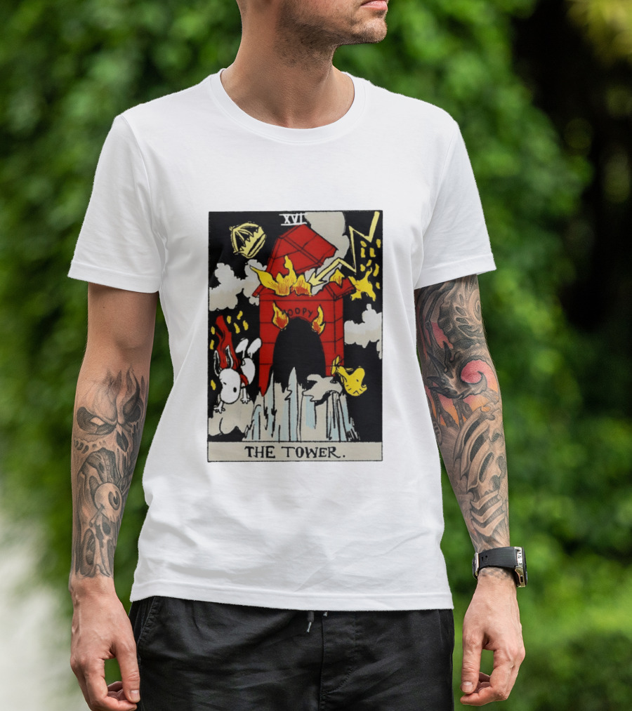Snoopy The Tower Tarot Card XVII Lightning Flames Clouds Woodstock T-Shirt