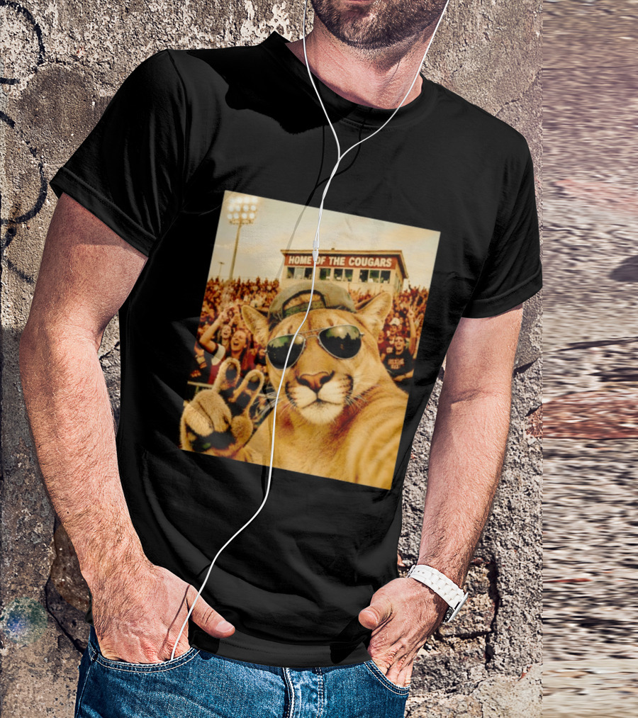 Cougar Selfie Home Of The Cougars Game Day Crowd T-Shirt