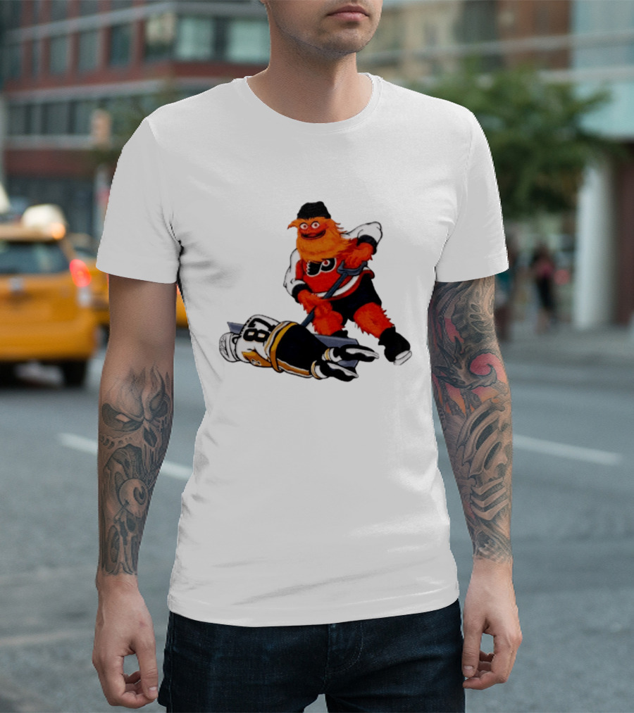 Philadelphia Flyers Gritty Shovelin' Cartoon With Hockey Rivalry Scene T-Shirt