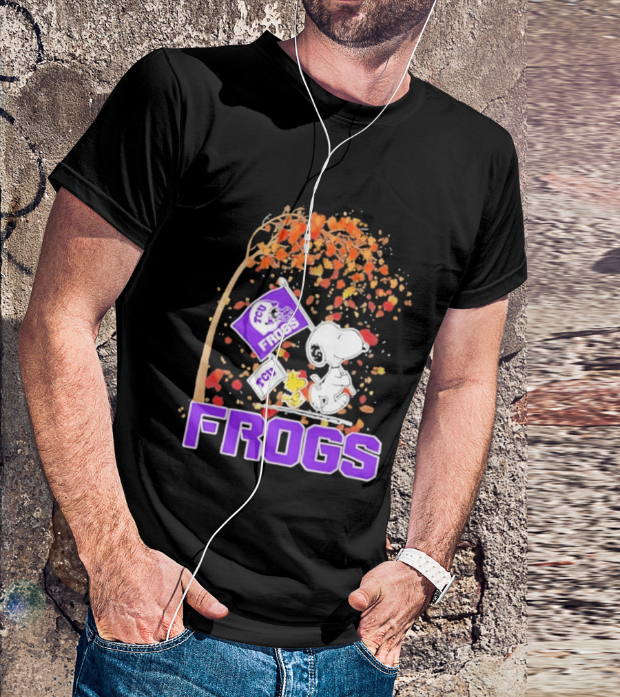 TCU Horned Frogs Snoopy Peanuts Fall Leaves T-Shirt