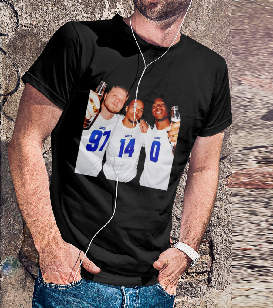 Detroit Lions Aidan Hutchinson Amon Ra St. Brown Jahmyr Gibbs Holding Beer Bottles Smoking Celebration T-Shirt