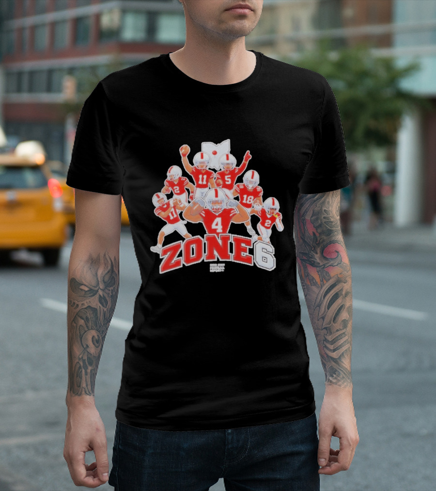 Zone 6 Ohio State Buckeyes Football Players Pose With State T-Shirt