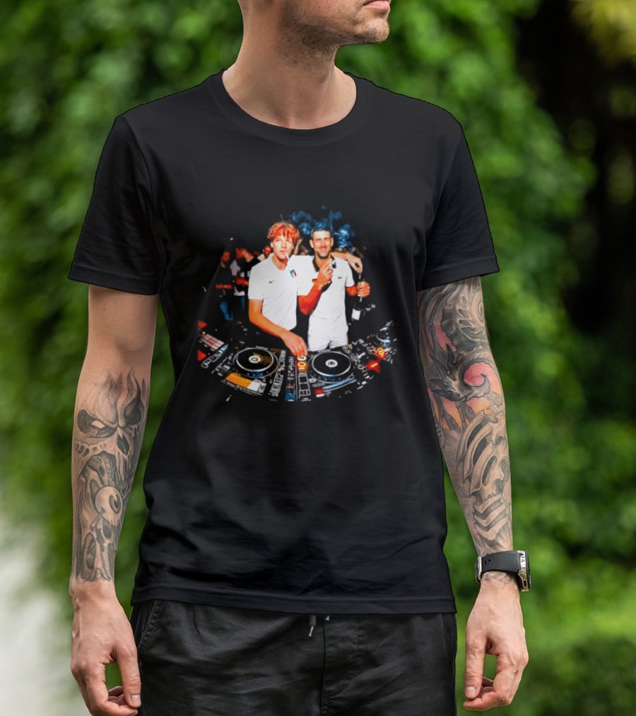 Jannik Sinner Novak Djokovic DJ Party Smoking And Beer 2026 T-Shirt