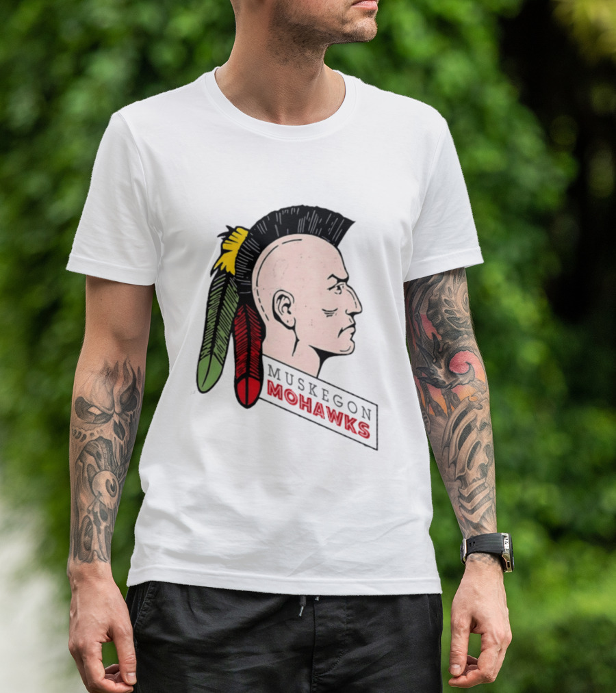 Muskegon Mohawks IHL Minor League Hockey Vintage Team T-Shirt