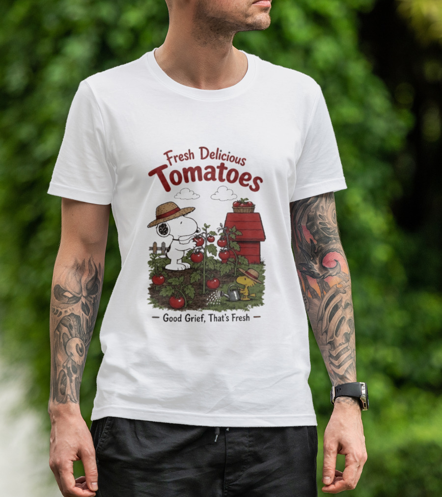 Snoopy Fresh Delicious Tomatoes Good Grief That's Fresh Garden Scene T-Shirt