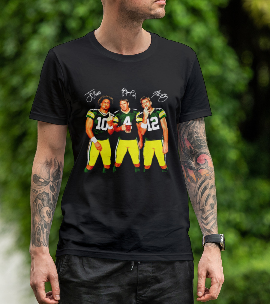 Brett Favre Aaron Rodgers Jordan Love Green Bay Packers Middle Finger Beer Smoking Signatures T-Shirt