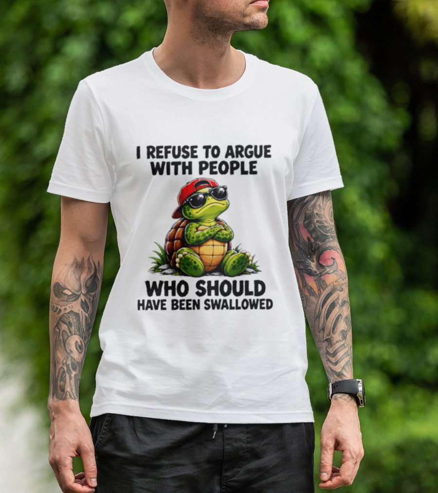 I Refuse To Argue Cool Turtle Red Hat Sunglasses Retro Fun T-Shirt
