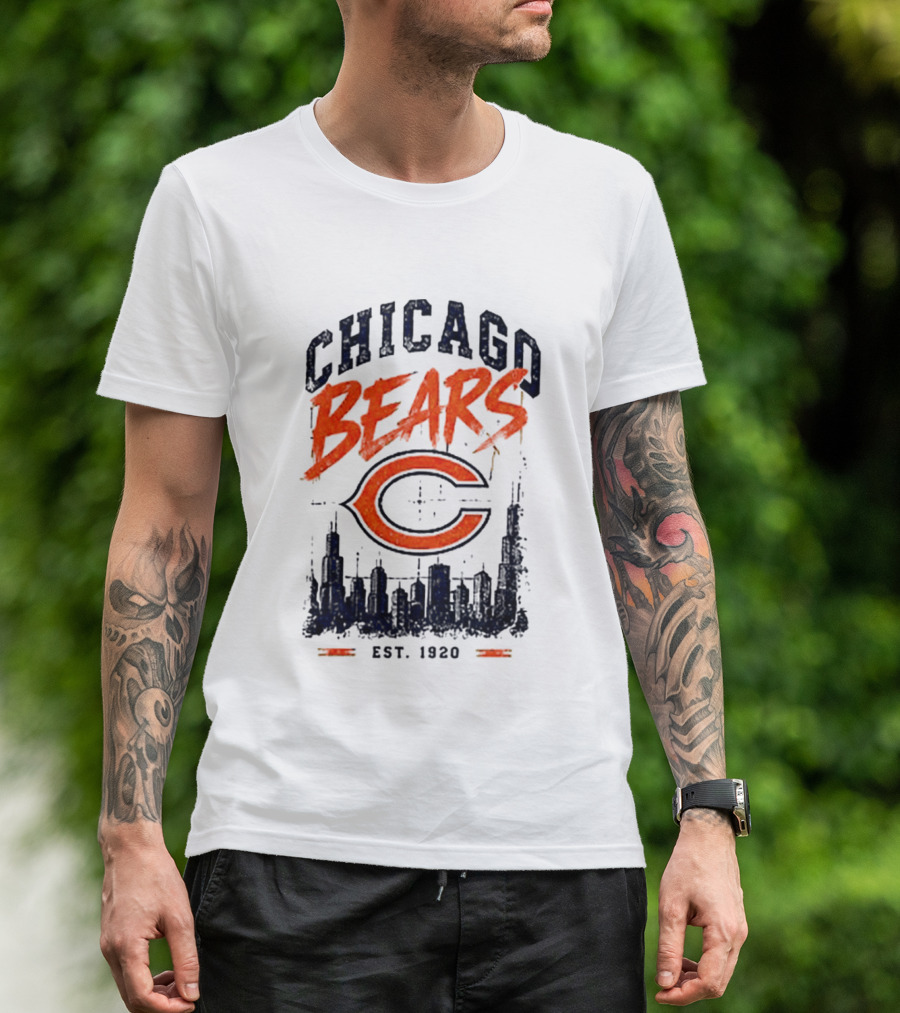 Chicago Bears Est 1920 Skyline Football City T-Shirt