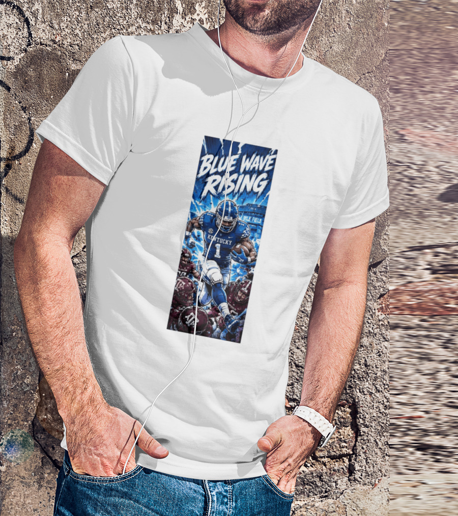 Blue Wave Rising 2026 Kentucky Wildcats Running Back Kyle Field Football Action T-Shirt