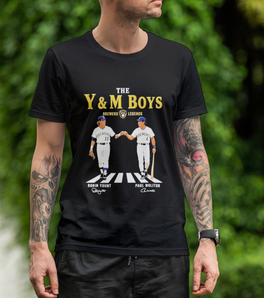 The Y&M Boys Brewers Legends Robin Yount Paul Molitor Abbey Road Fist Bump T-Shirt