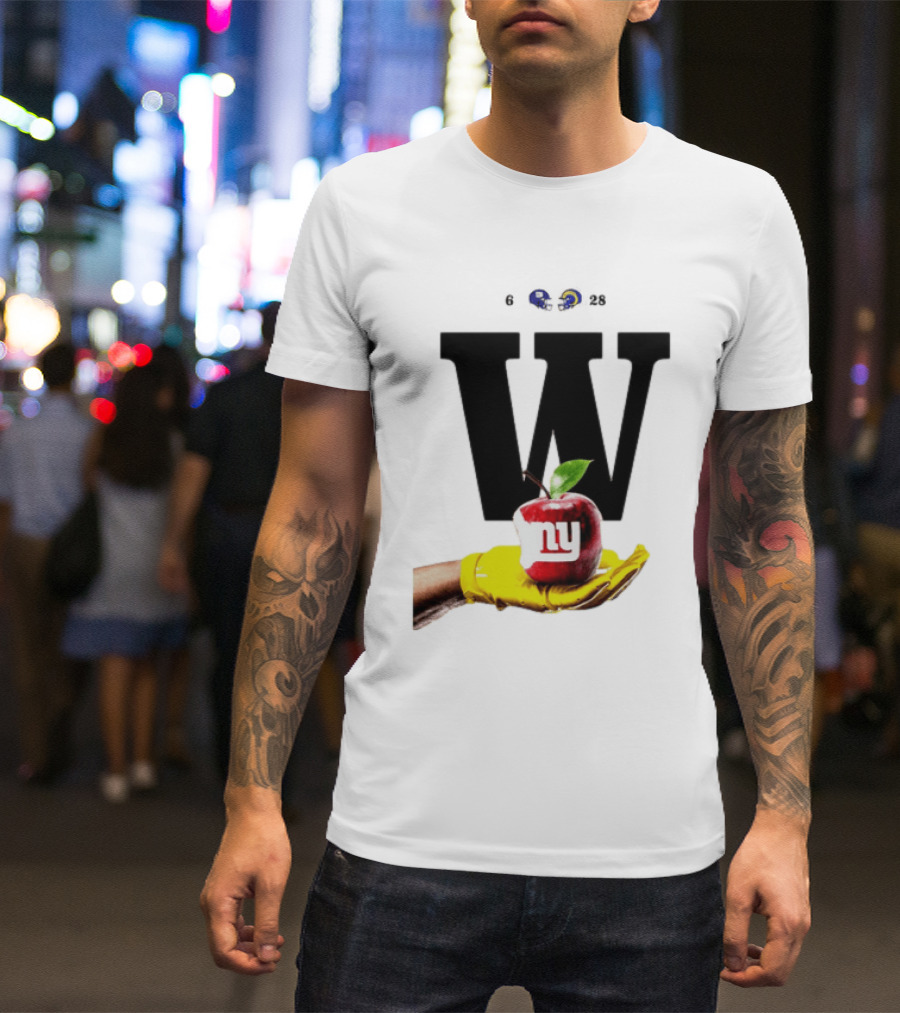Los Angeles Rams W Over New York Giants Big Apple Victory T-Shirt